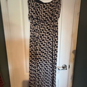 Windsor Black and Cream Zigzag Strapless Maxi